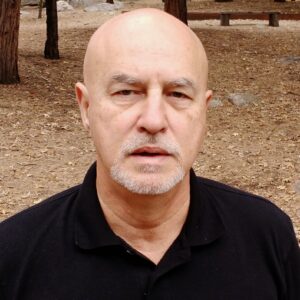 Elliott Derzaph